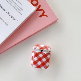 Red Plaids print airpods case 1